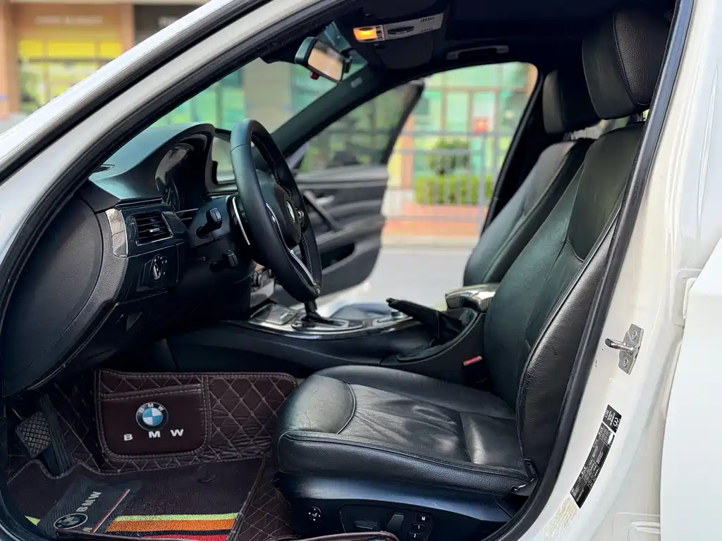 BMW 3 Series 320 i Fashion