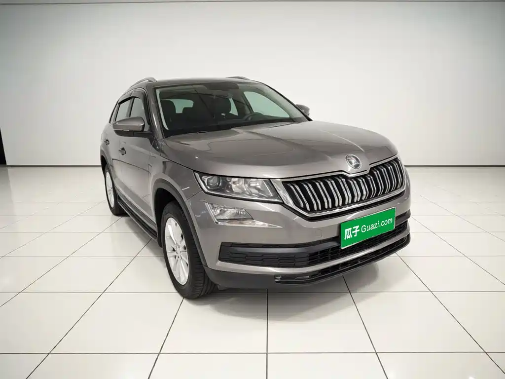 Kodiaq Facelift TSI330 5-seat 2 WD Comfort