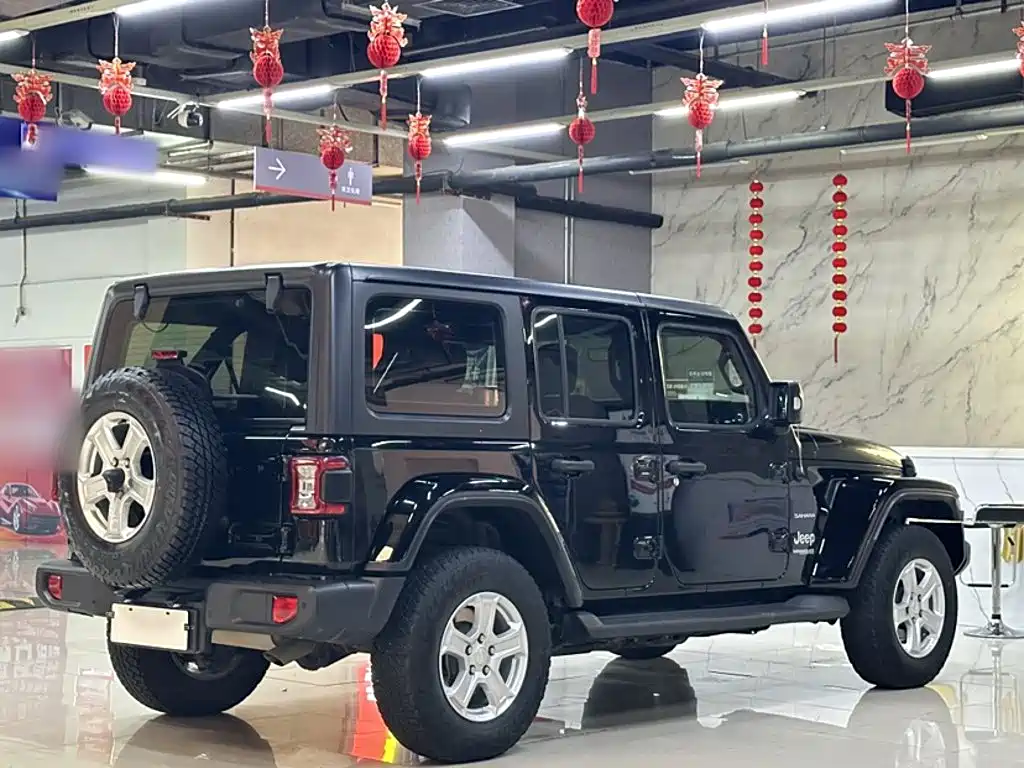 Wrangler 2.0 T Sahara 4-door CN-VI
