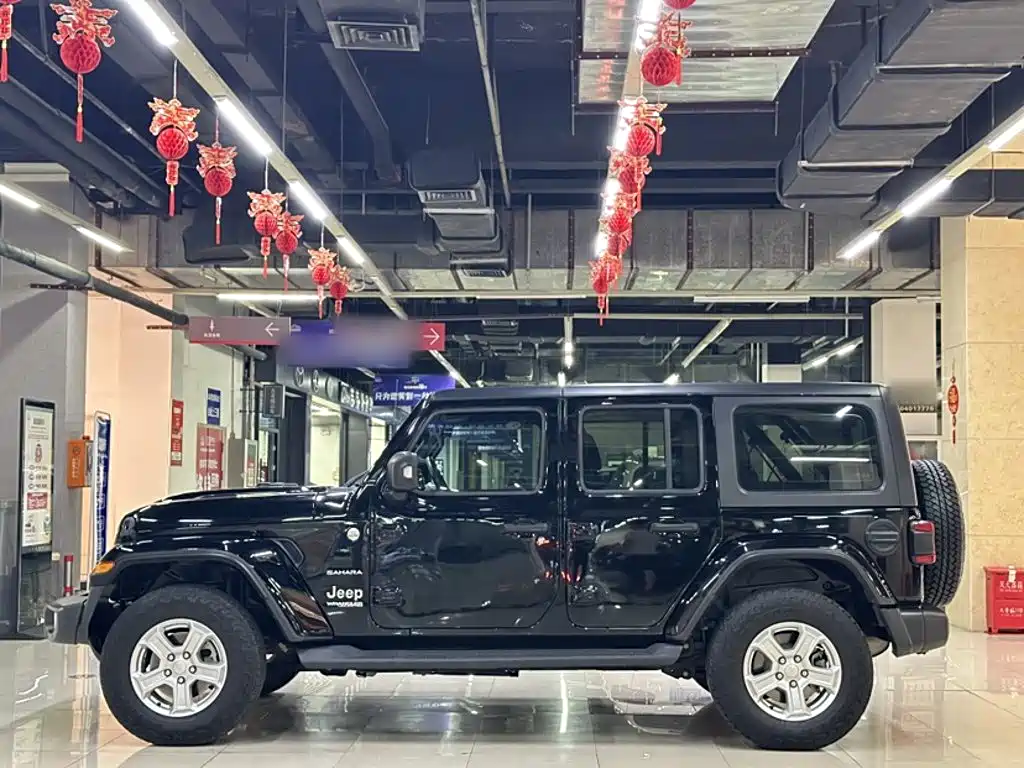Wrangler 2.0 T Sahara 4-door CN-VI