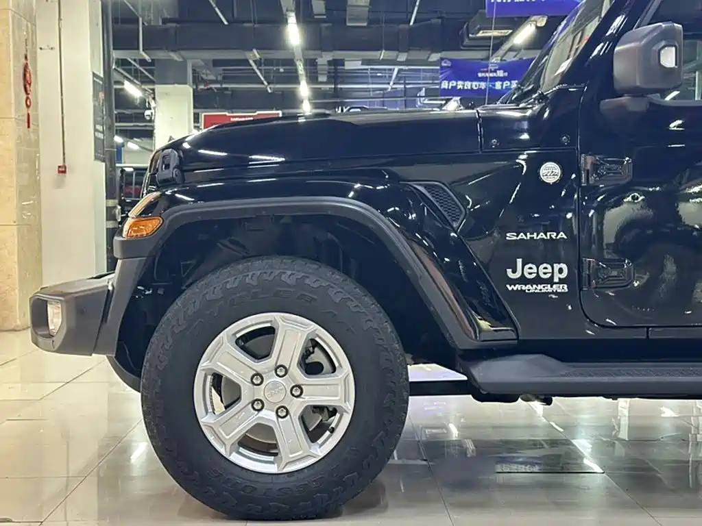 Wrangler 2.0 T Sahara 4-door CN-VI