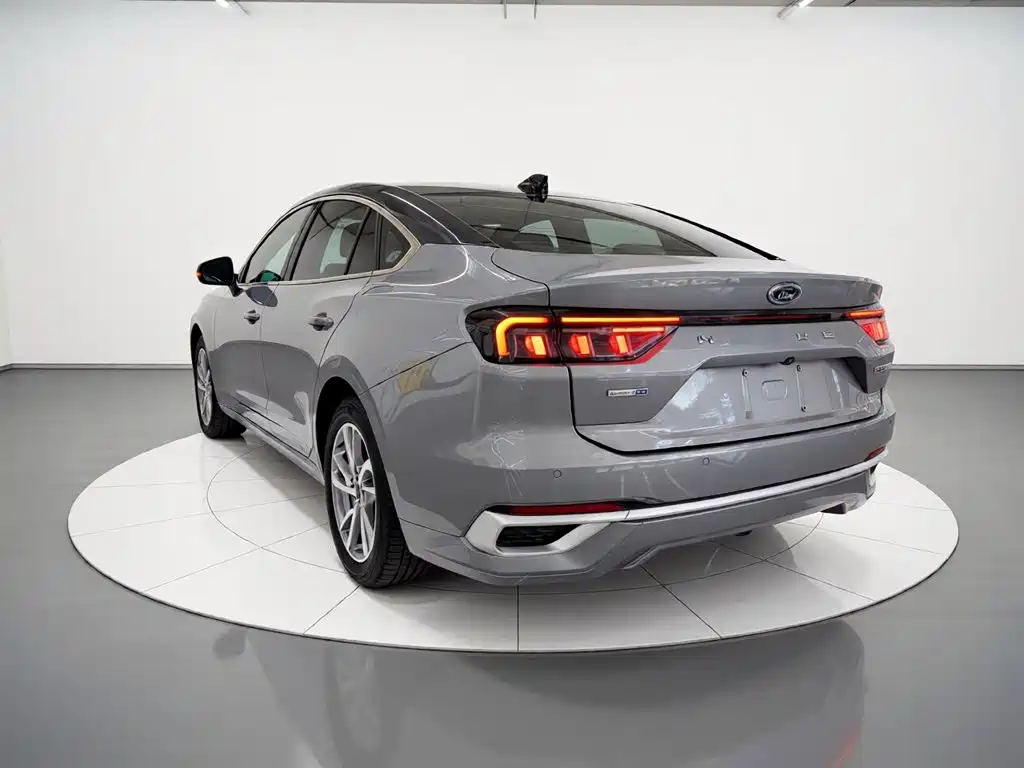 Mondeo Facelift EcoBoost 245 Luxury