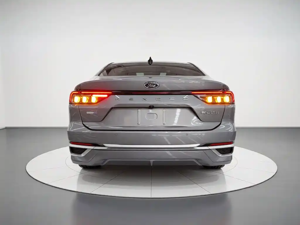 Mondeo Facelift EcoBoost 245 Luxury