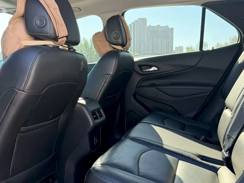 Equinox 535 T Auto Speed World CN-V