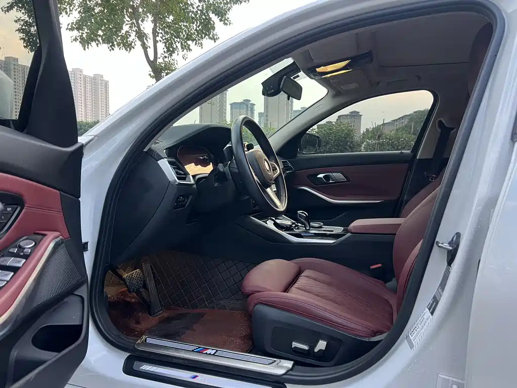 BMW 3 Series 320 Li M Sport Package