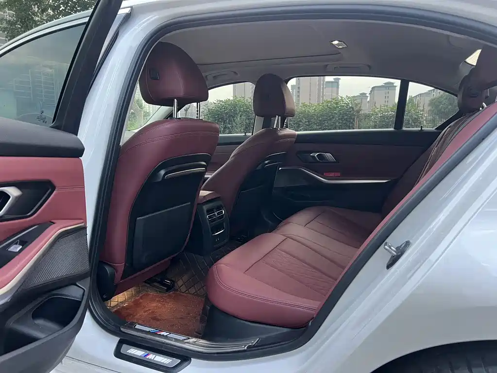 BMW 3 Series 320 Li M Sport Package