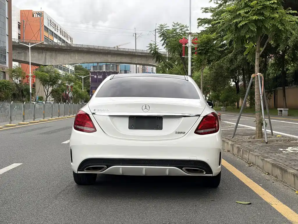 Mercedes-Benz C-Class C 200 L Sport