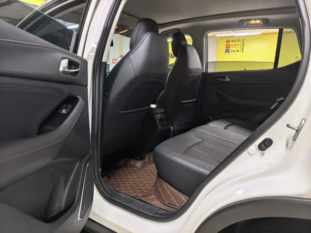 GAC Trumpchi GS4 270 T Auto Elite Tech