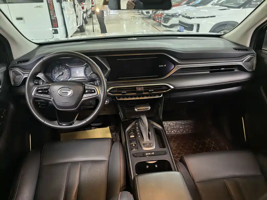 GAC Trumpchi GS4 270 T Auto Elite Tech