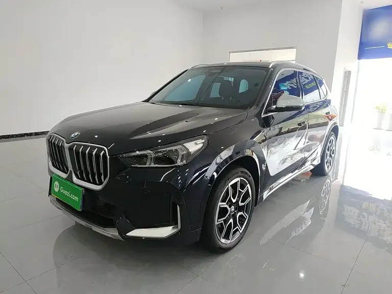 BMW X1 sDrive25 Li X Design Package