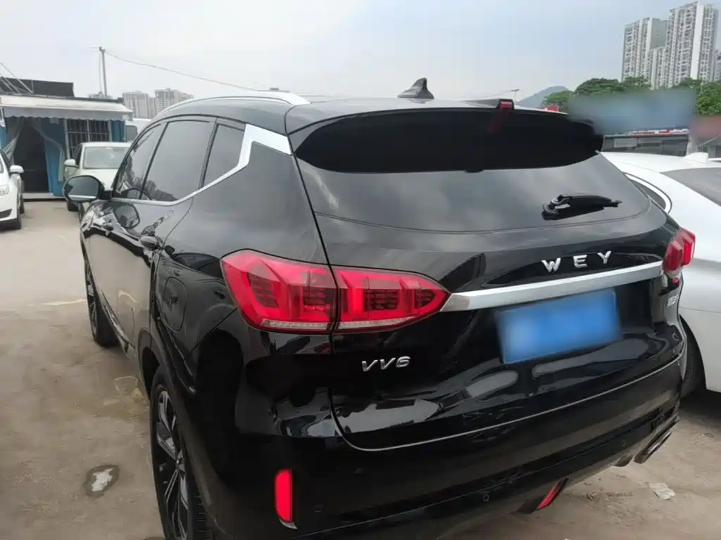 WEY VV6 2.0 T 2 WD Smart Enjoyment +