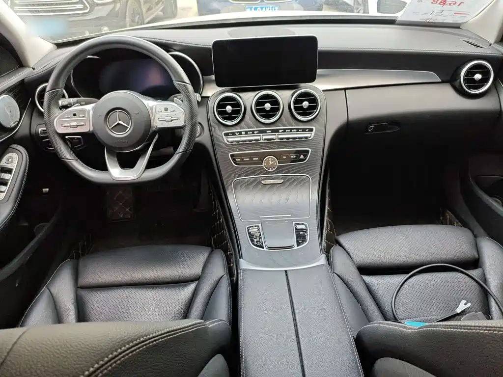 Mercedes-Benz C-Class Facelift C 260 L Sport