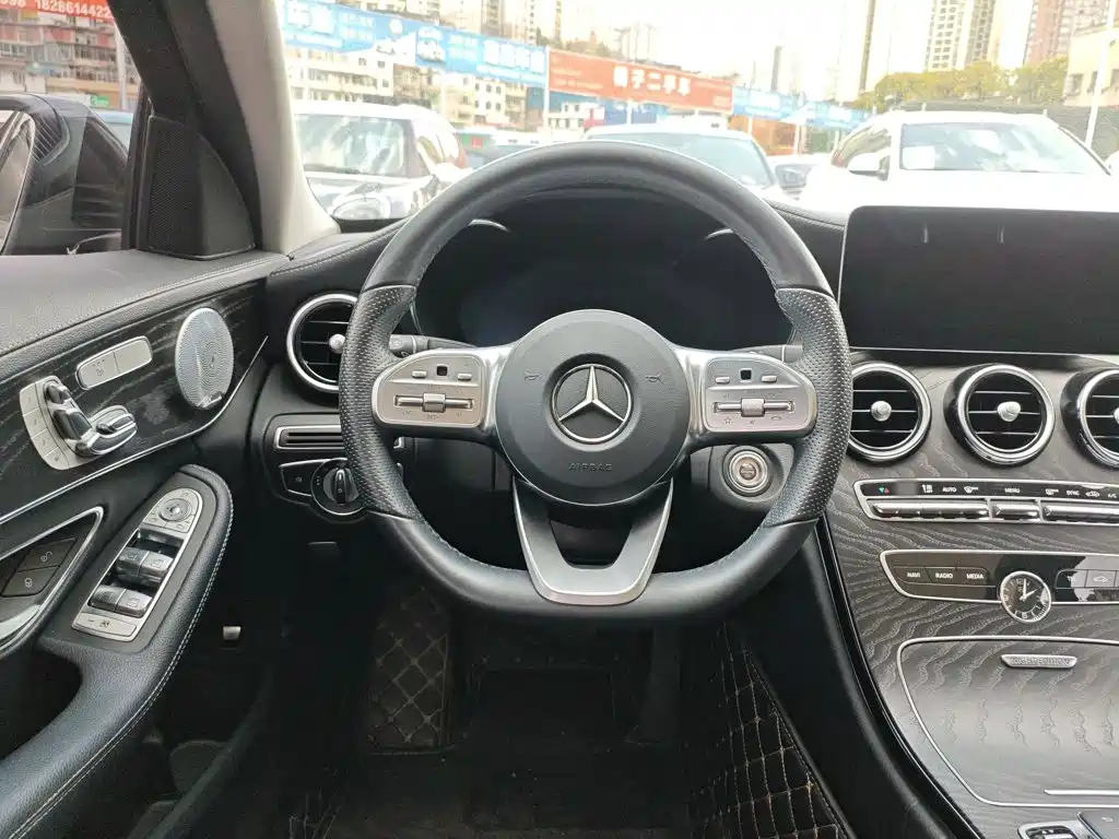 Mercedes-Benz C-Class Facelift C 260 L Sport
