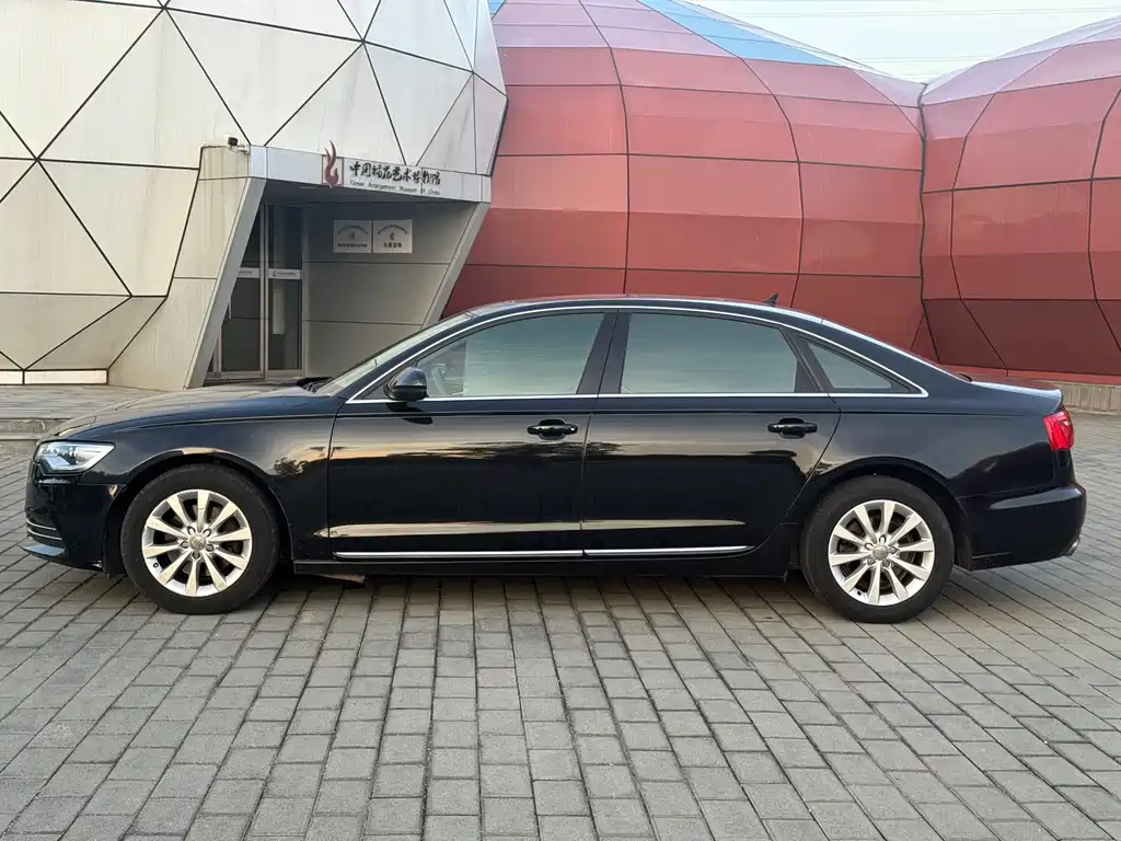 Audi A6 L 30 FSI Comfort