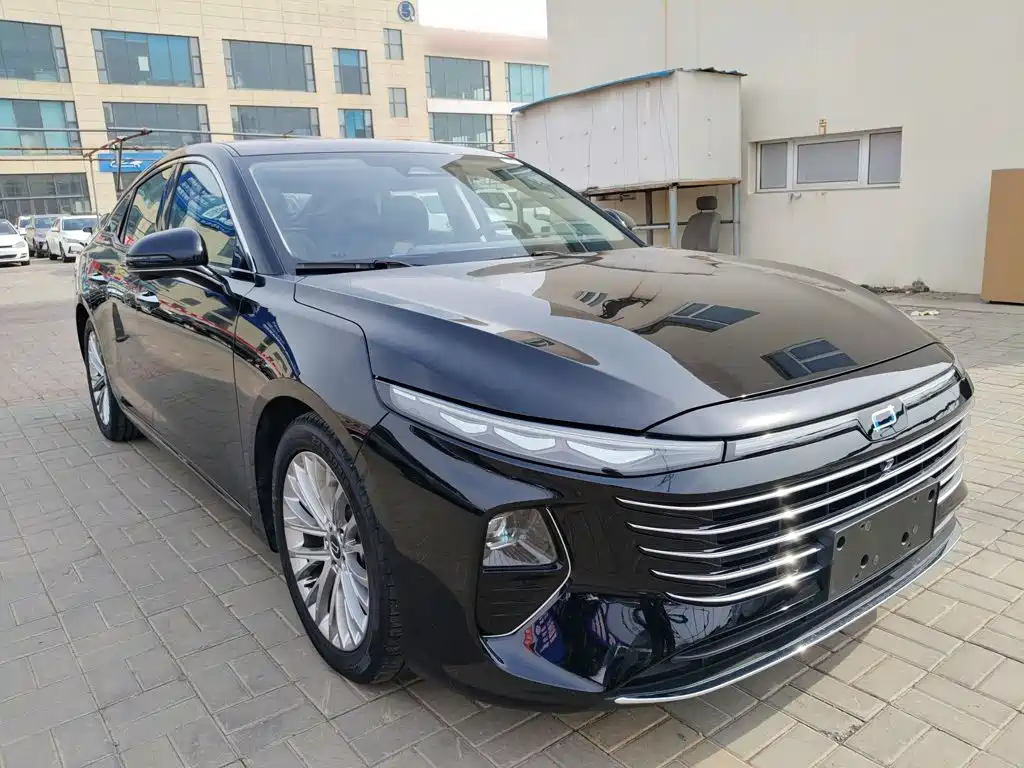 Besturn B70 4 th Gen 2.0 T Leading Royal