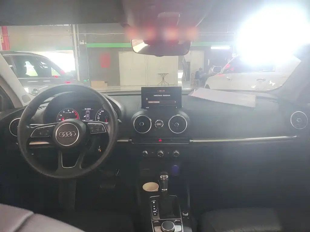 Audi A3 30 Anniversary Limousine 35 TFSI Progressive