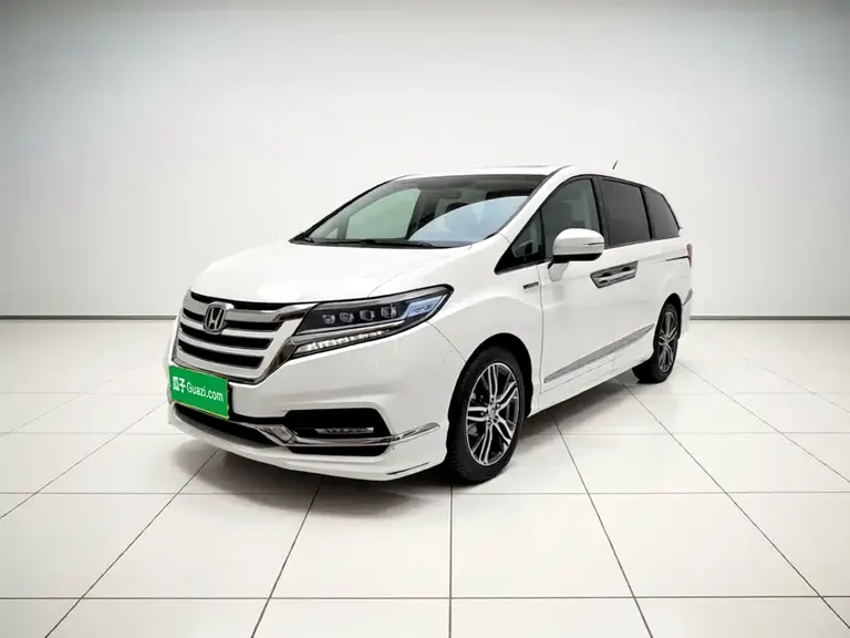 Honda Elysion 2.0 L Hybrid Luxury