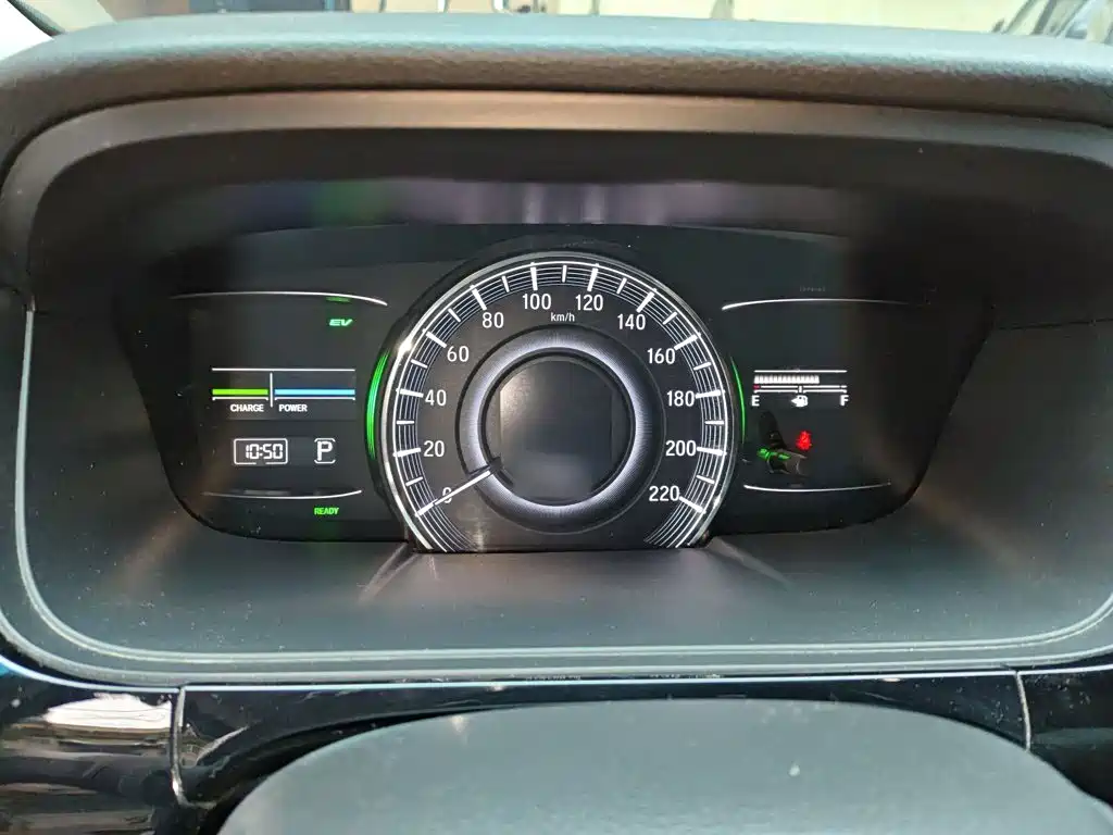 Elysion 2.0 L Hybrid Luxury