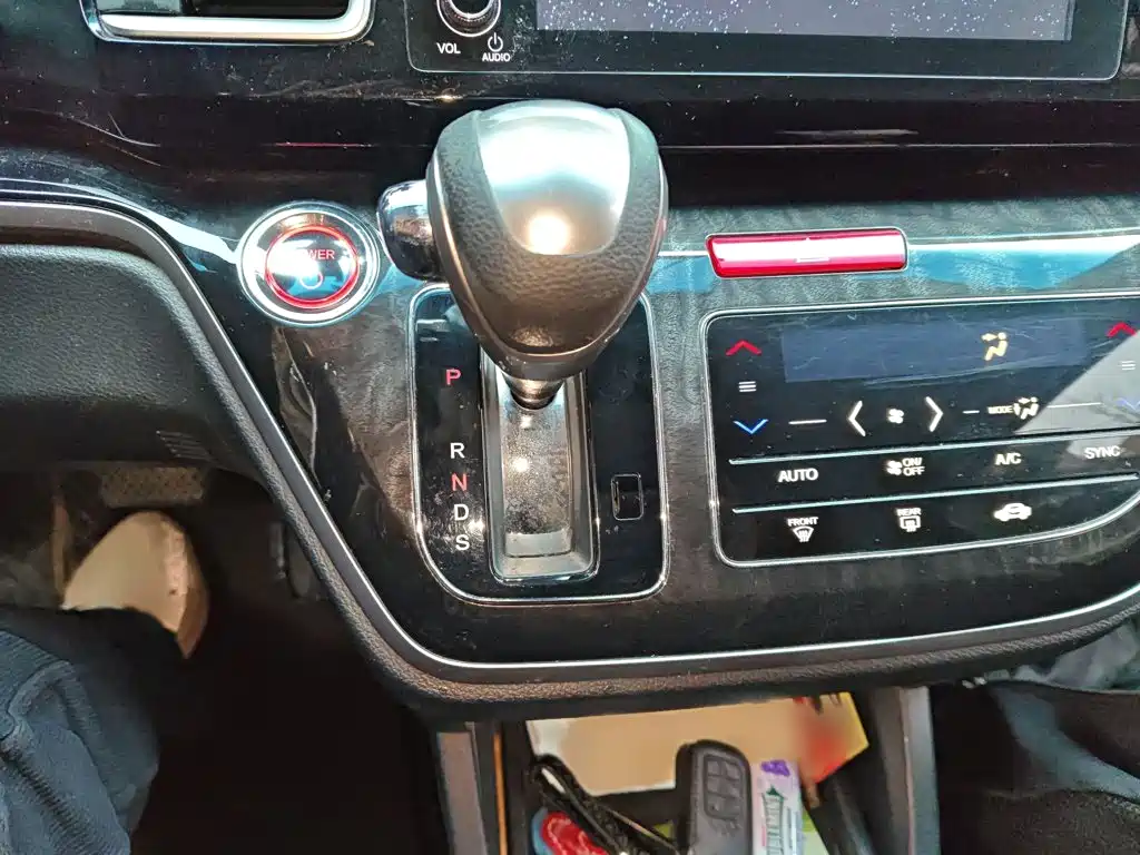 Elysion 2.0 L Hybrid Luxury