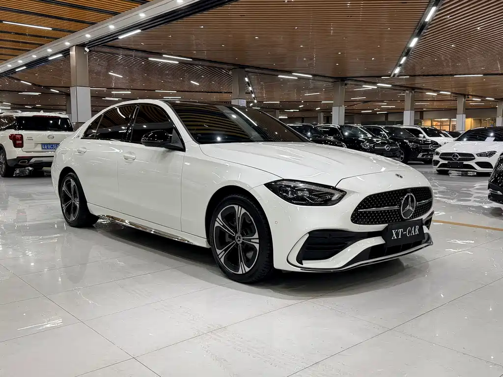 Mercedes-Benz C-Class C 260 L Bright Night Sport