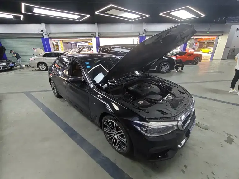 BMW 5 Series Facelift 530 Li Premium M Sport Package