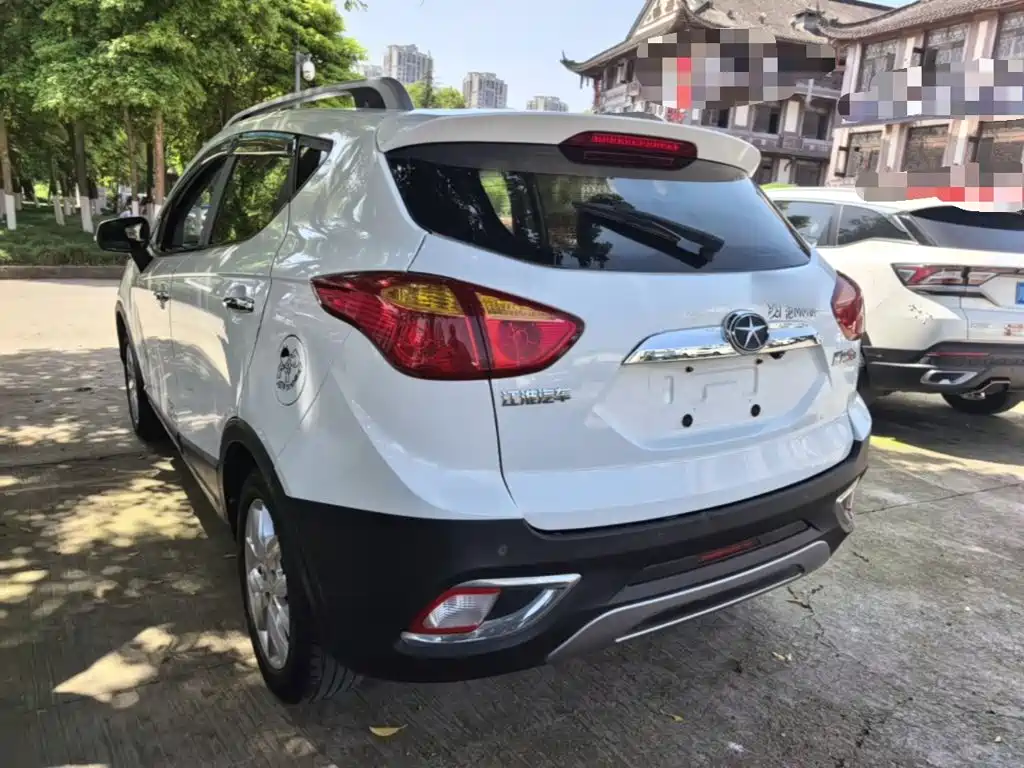 Refine S3 1.5 L Manual Luxury Smart