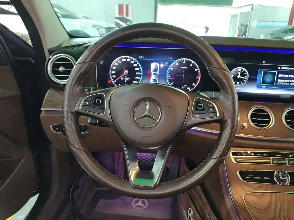 Mercedes-Benz E-Class E 300 L Luxury