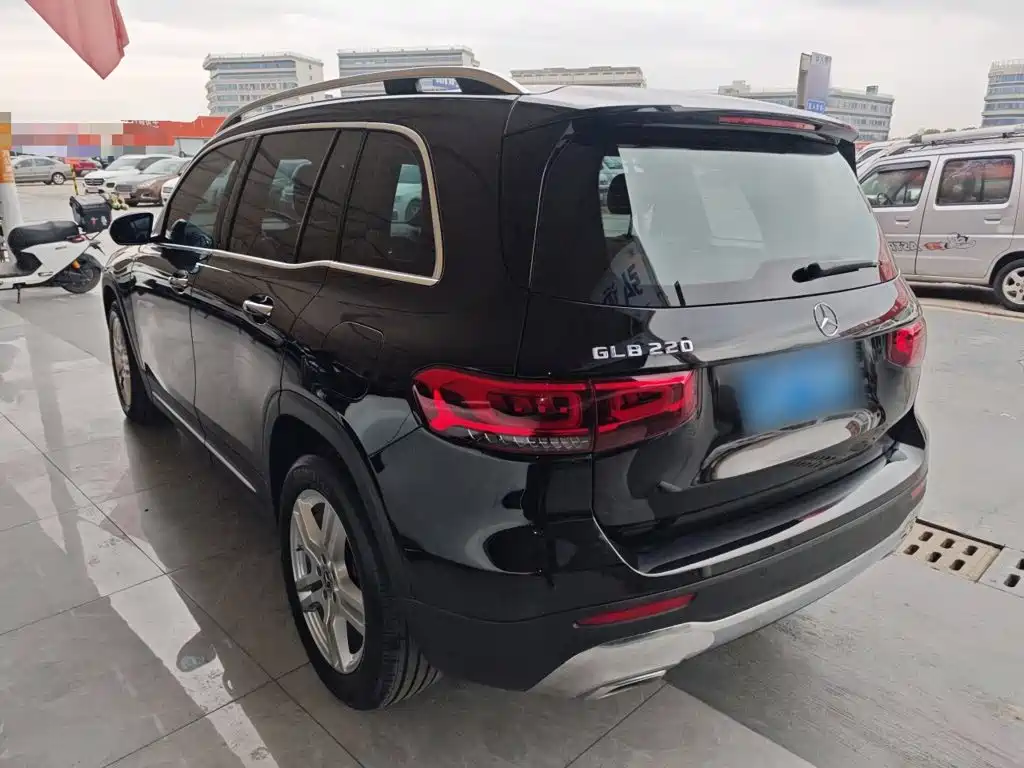 Mercedes-Benz GLB GLB 220 Dynamic