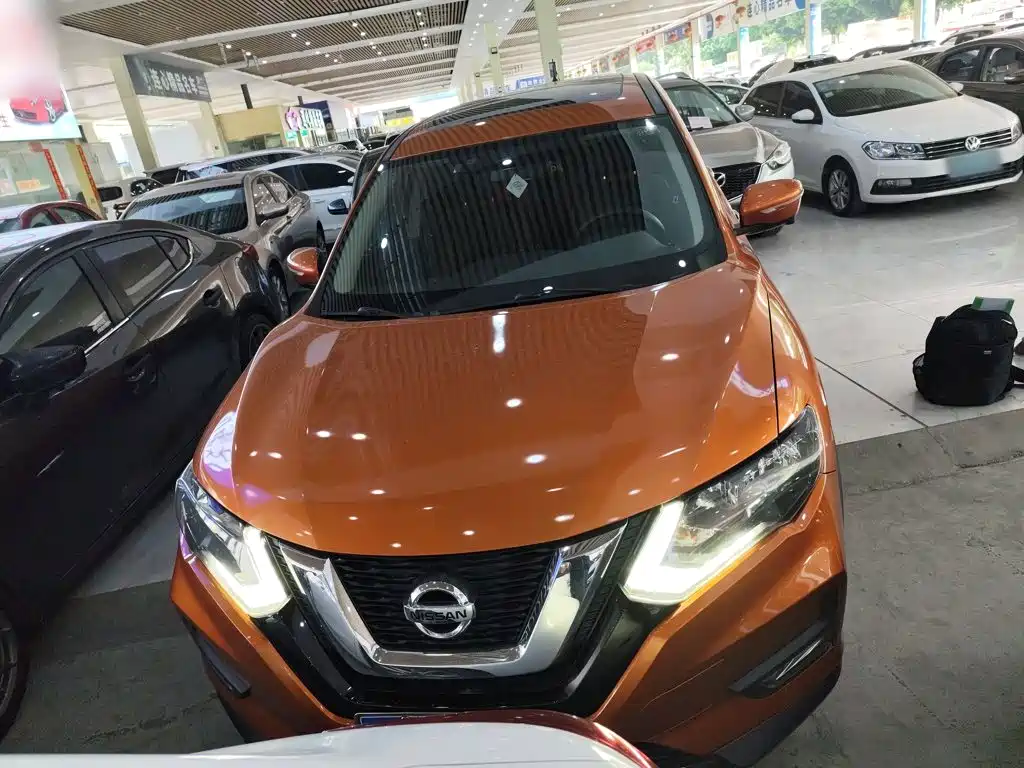 X-Trail 2.0 L CVT Comfort 2 WD