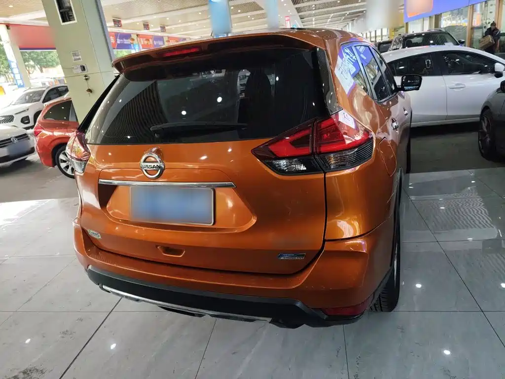 X-Trail 2.0 L CVT Comfort 2 WD
