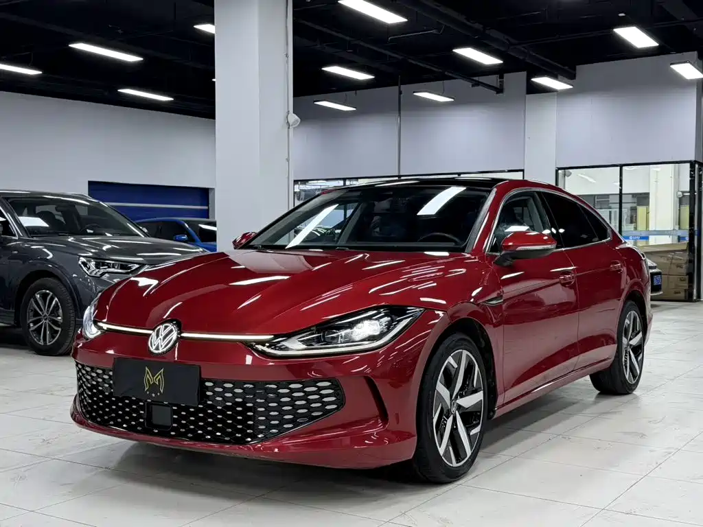 Lamando Lamando L 280 TSI DSG Spicy Cool