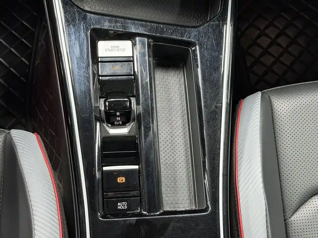 Lamando Lamando L 280 TSI DSG Spicy Cool