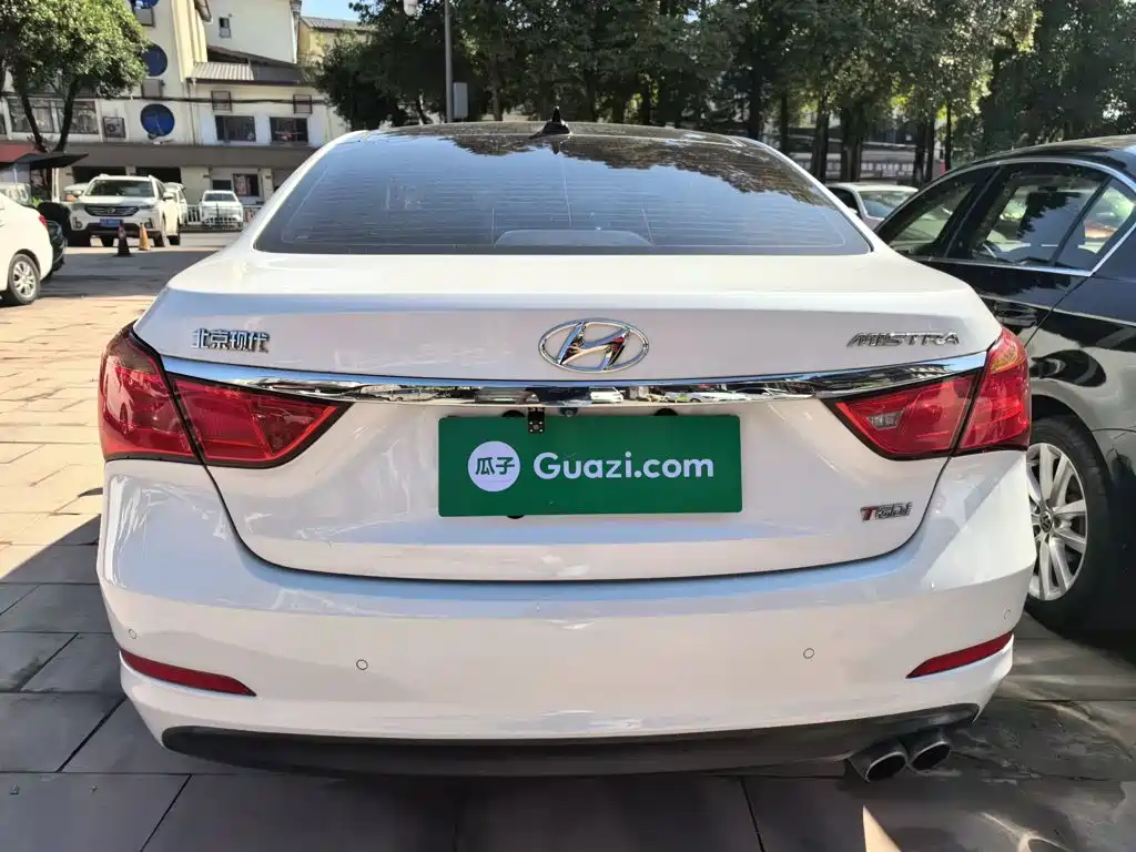 Mistra 1.6 T Auto Intelligent GLS