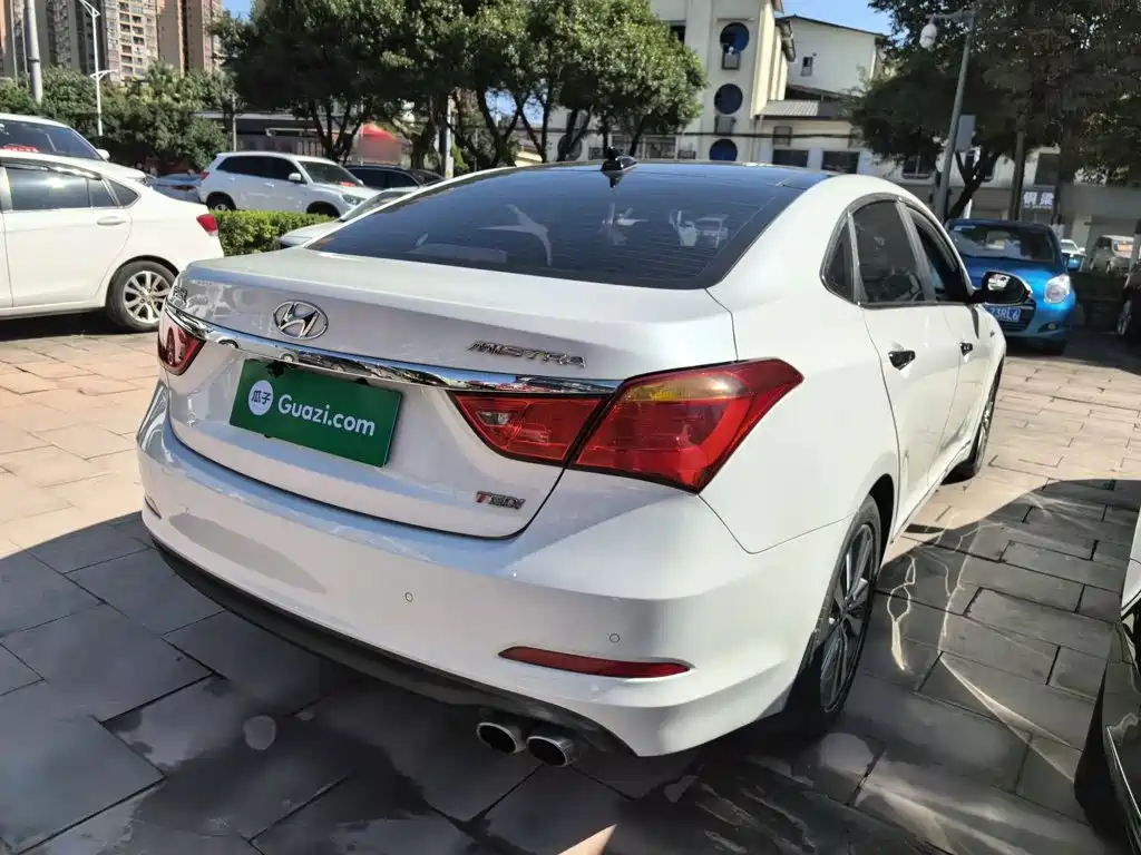 Mistra 1.6 T Auto Intelligent GLS