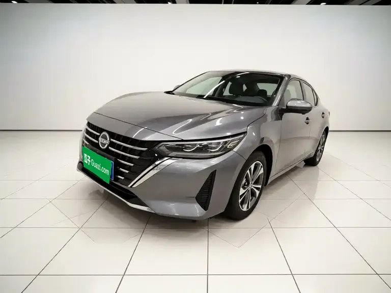 Nissan Sylphy Facelift 1.6 L CVT Joy