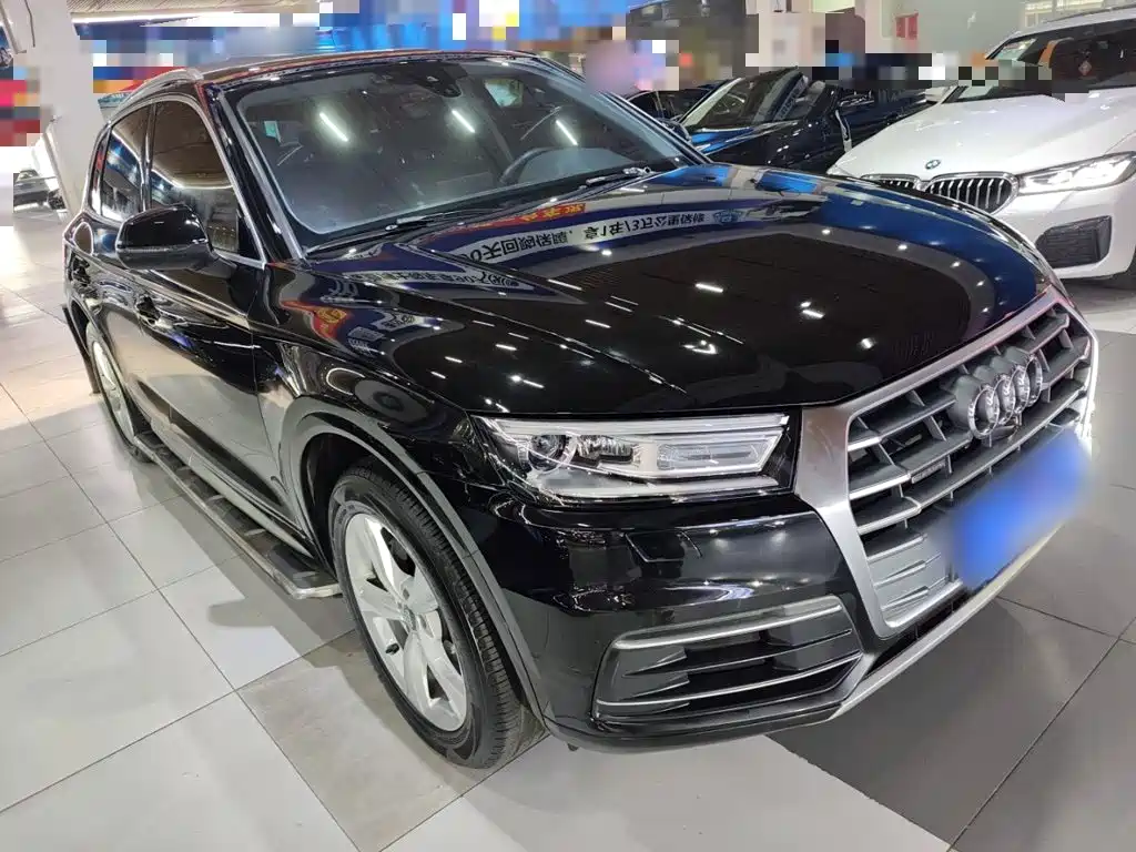Audi Q5 L Facelift 40 TFSI Honor Enjoyment Progressive