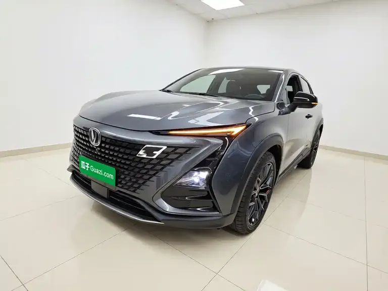 Changan UNI-T 1.5 T Distinguished