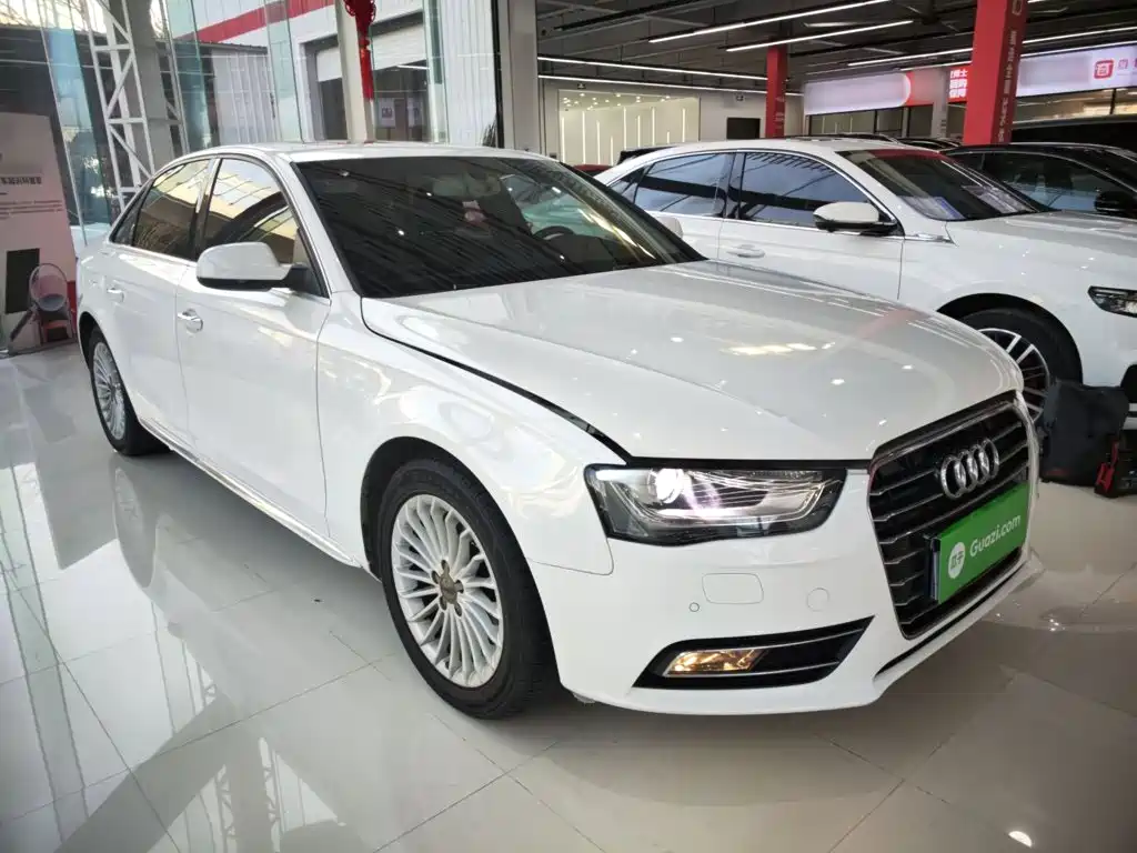 Audi A4 L 35 TFSI Collector Auto Standard