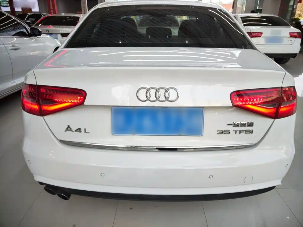 Audi A4 L 35 TFSI Collector Auto Standard