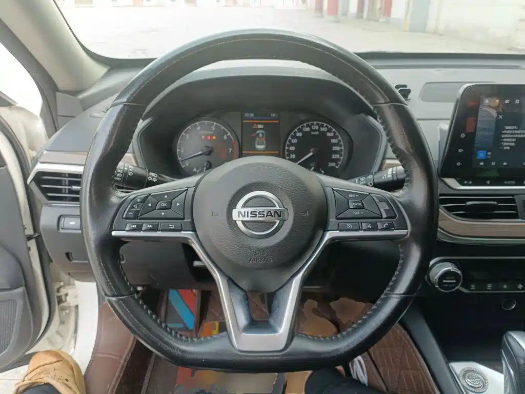 Teana 2.0 L XL Comfort