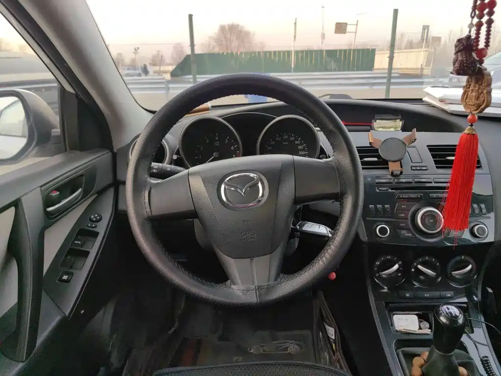 Mazda 3 Star Sedan 1.6 L Manual Comfort
