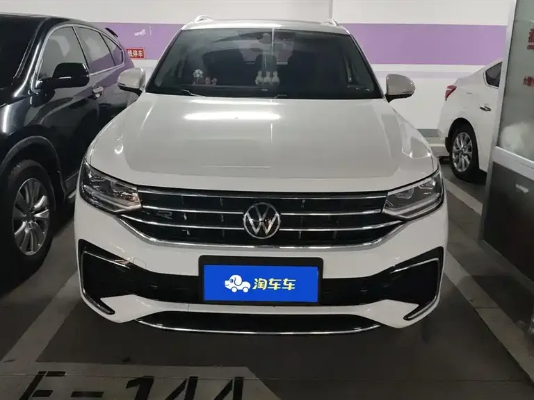 Volkswagen Tiguan L 330 TSI Auto 2 WD R-Line Premium