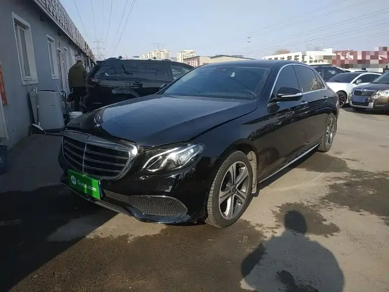 Mercedes-Benz E-Class E 200 L Sport