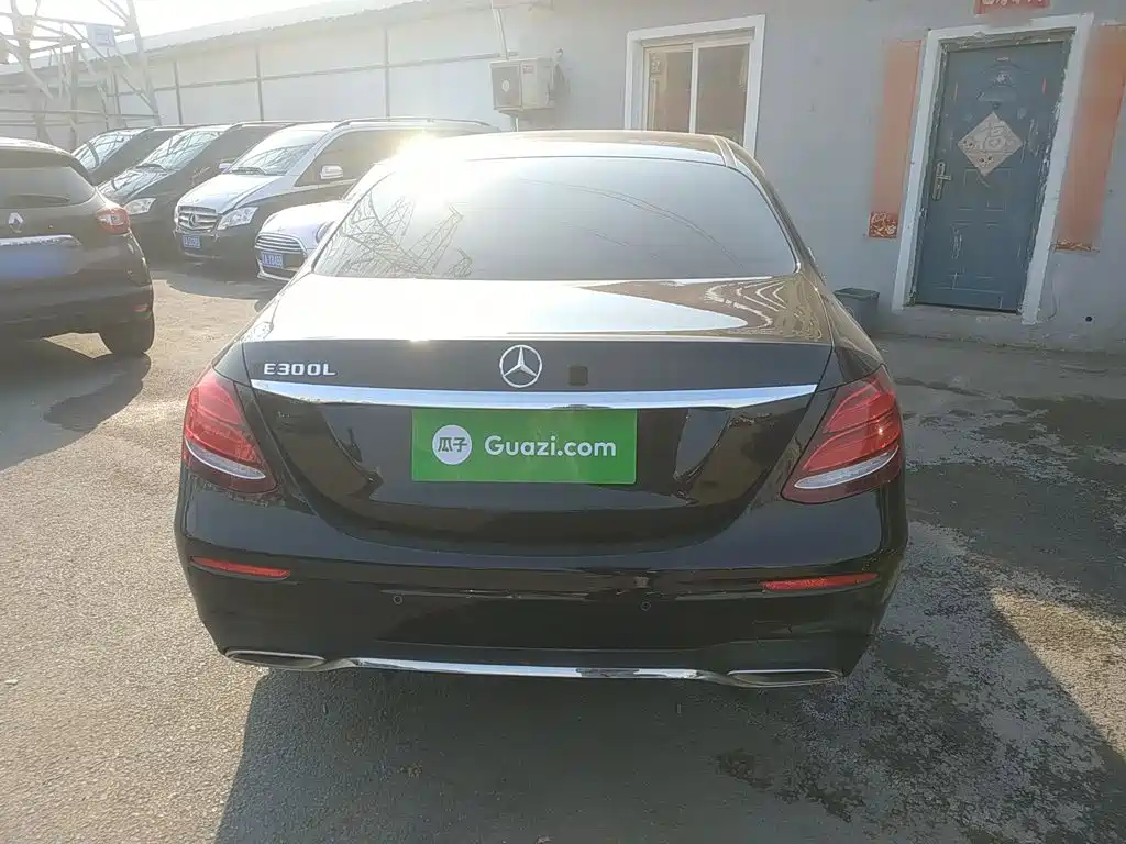 Mercedes-Benz E-Class E 200 L Sport