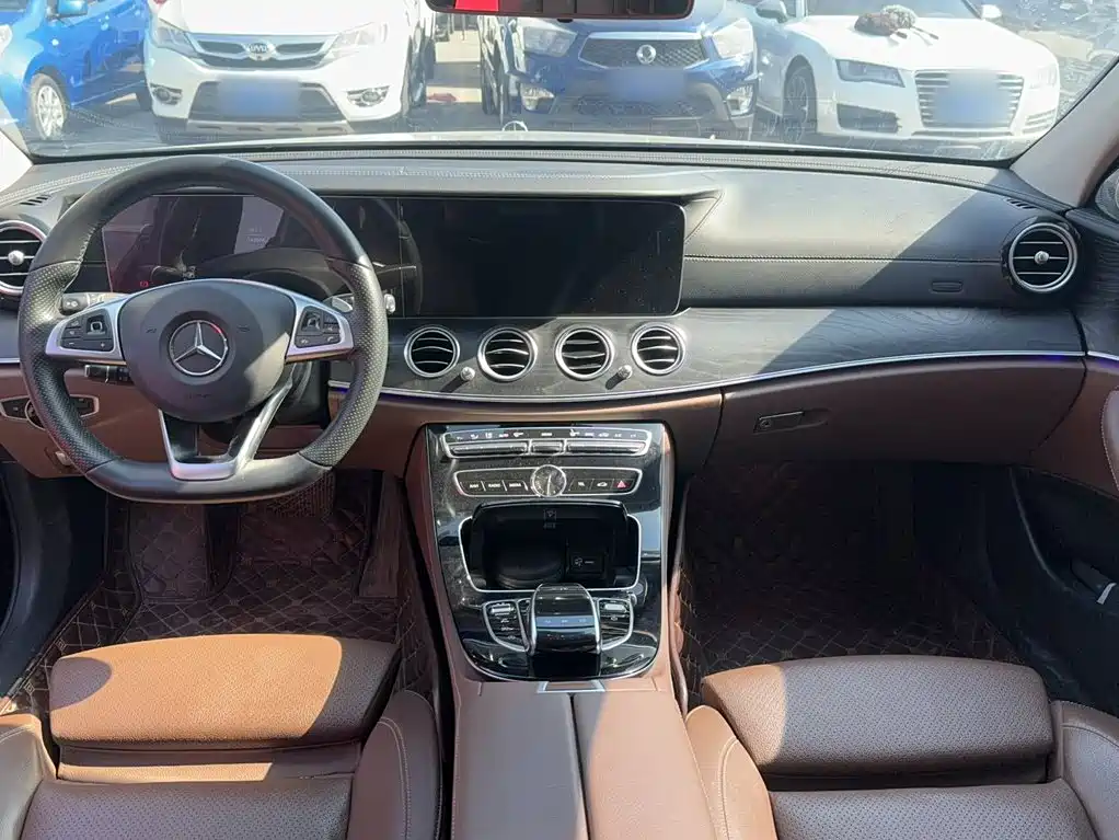 Mercedes-Benz E-Class E 200 L Sport