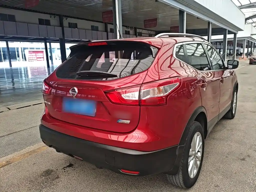 Qashqai 2.0 L CVT Elite