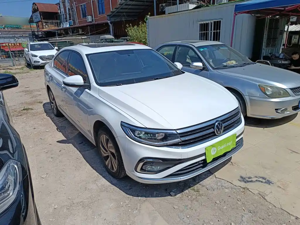 Bora 200 TSI DSG Joy Travel