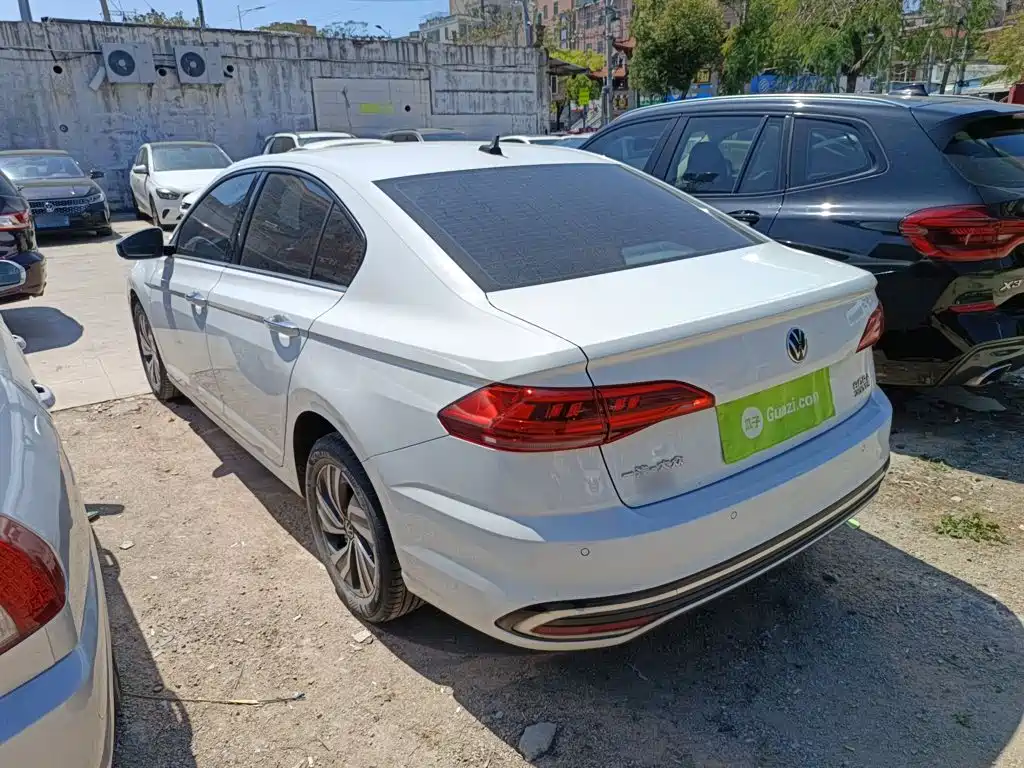 Bora 200 TSI DSG Joy Travel