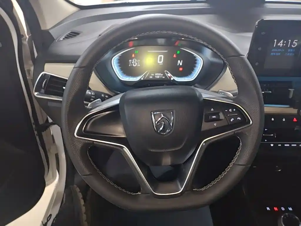 Baojun 360 1.5 L Auto Luxury CN-V