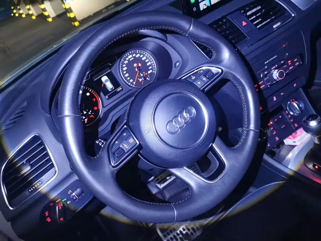 Audi Q3 35 TFSI quattro Tech